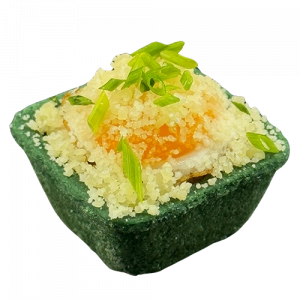 Фотография Мини-тарт с курицей, перепелиным яйцом и сыром