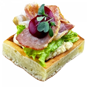 Канапе с беконом, пряным хумусом и клюквой рис.1