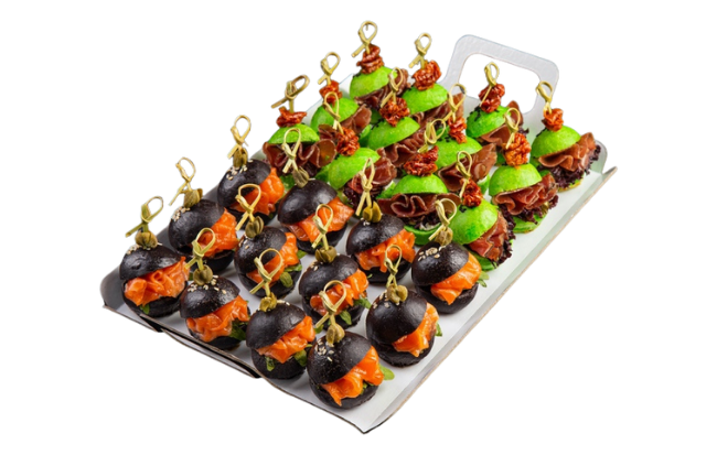 Мини бургер с лососем и брезаолой (микробургер) рис.1