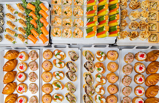 Фотография Меню на 15 человек Скатерть самобранка