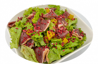 Фотография Салат с копченной утиной грудкой